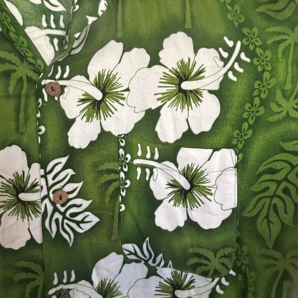 Vintage 90s Breezy Ocean Hawaiian shirt Men XXL Made in Korea Green Rayon - Picture 3 of 4